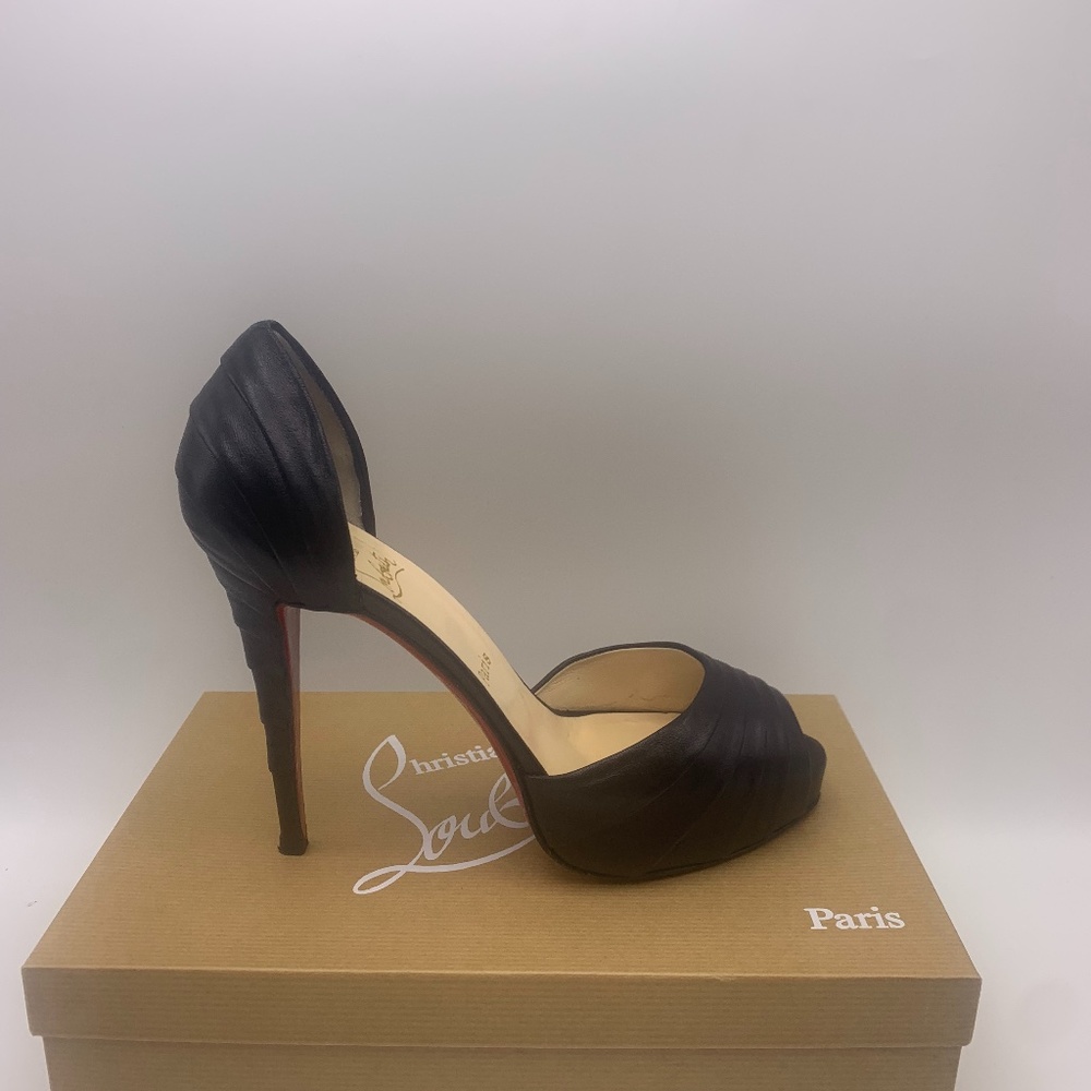 CHRISTIAN LOUBOUTIN Nappa Leather Armadillo Peep-toe Platform Pumps Heels 41